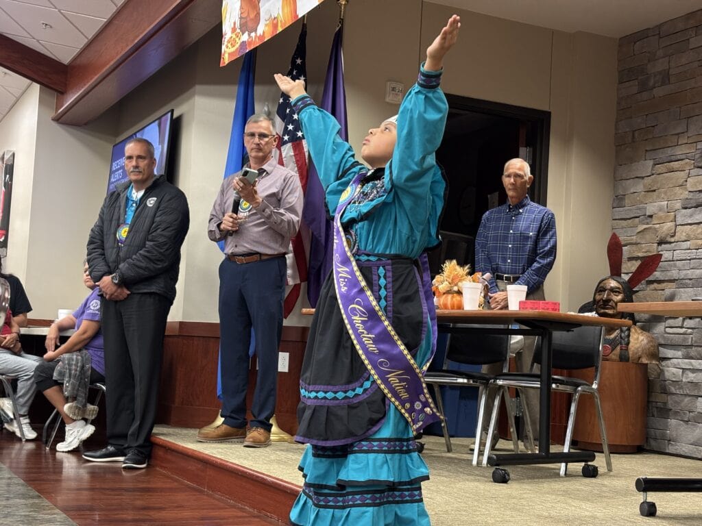 Princess performs Lord's Prayer.