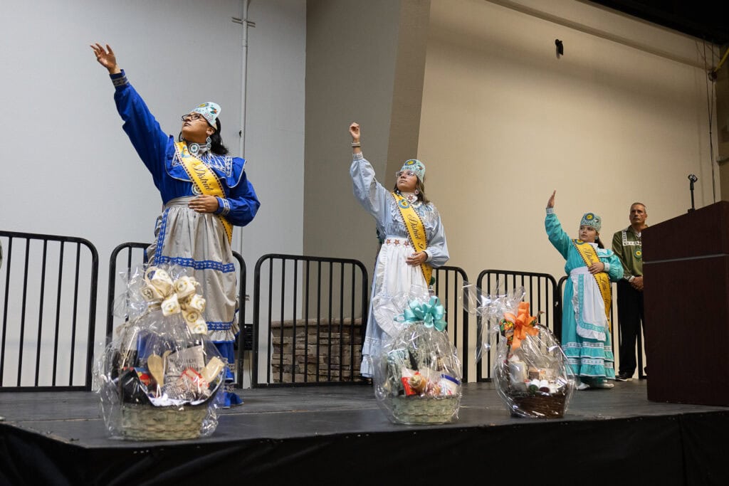 Royalty perform the Lord's Prayer.