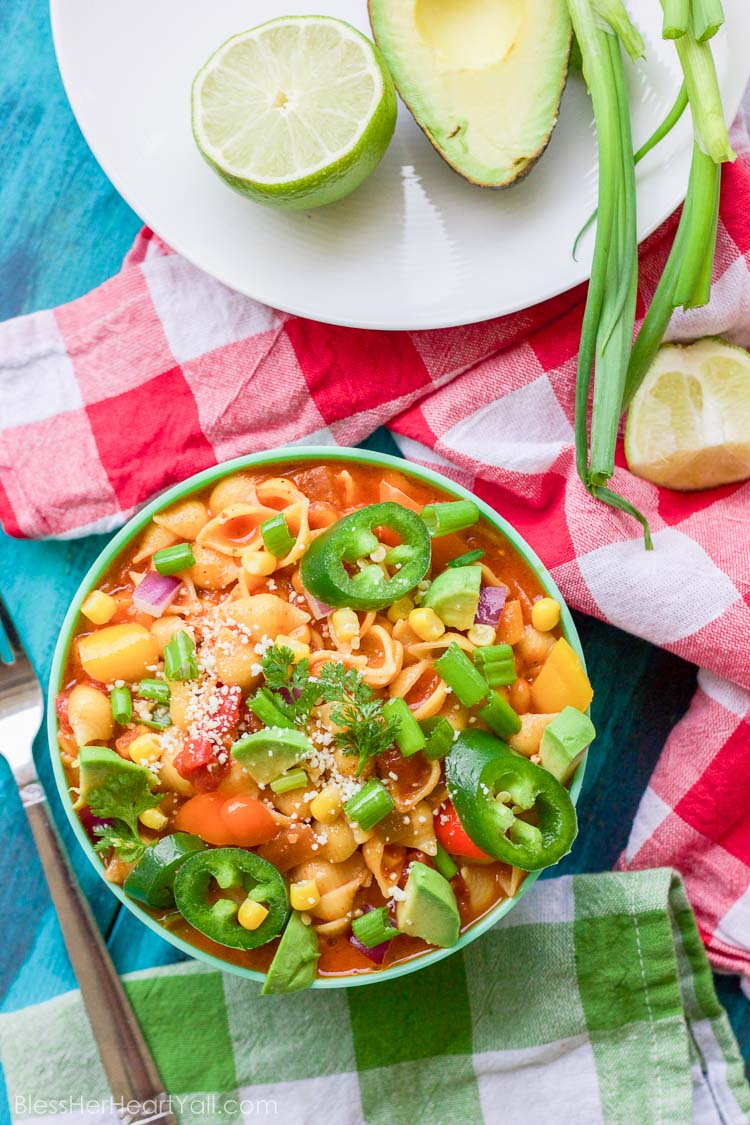 This gluten-free chicken taco pasta combines the fiery tastes that come with fresh chicken tacos with the comforts of creamy pasta! The spicy taco sauce goes great with your favorite noodles and chopped mexican veggies for an amazing fiesta for your taste buds!