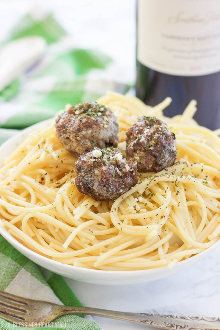 These simple oven baked paleo meatballs (video included!) are the bomb! Okay but seriously, just combine some grass-fed beef with garlic, onion, egg, liquid aminos, and a little bit of salt and pepper. Roll them up and toss them in the oven for a few minutes and your family will have a whole mess of juicy paleo, gluten-free, and grain-free meatballs!