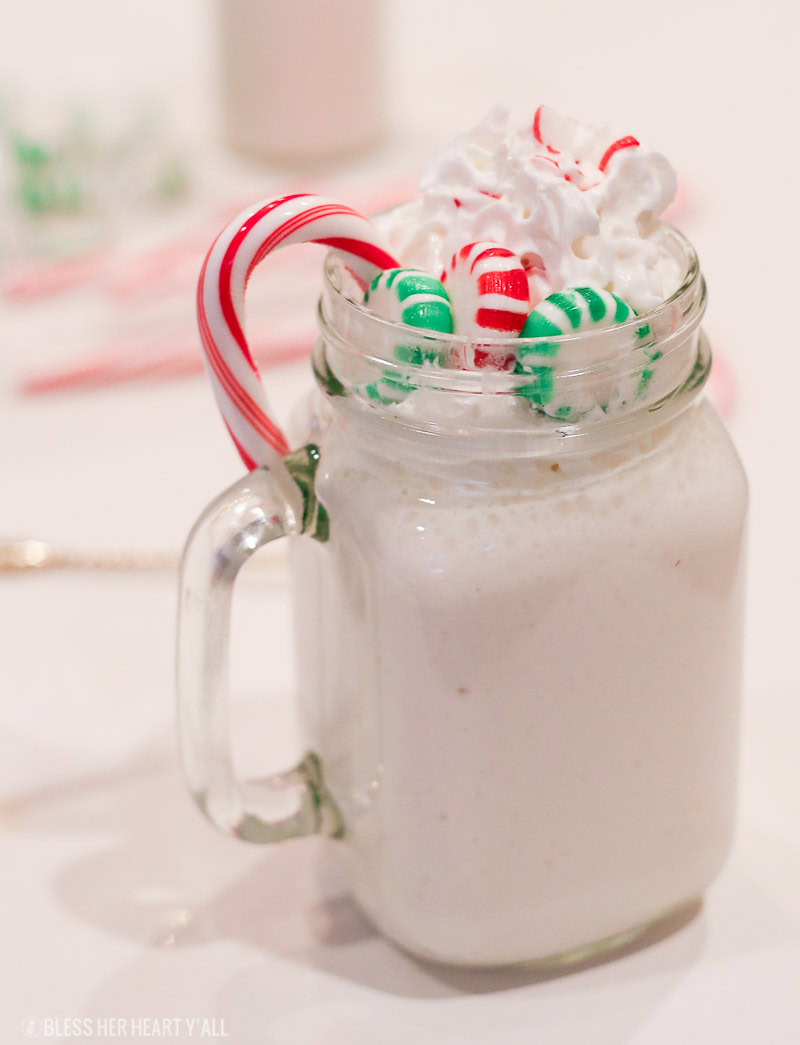 This 3-ingredient skinny peppermint stick milkshake uses healthy ingredients to make thick, creamy, and minty shakes in just seconds! Go grab your blender!