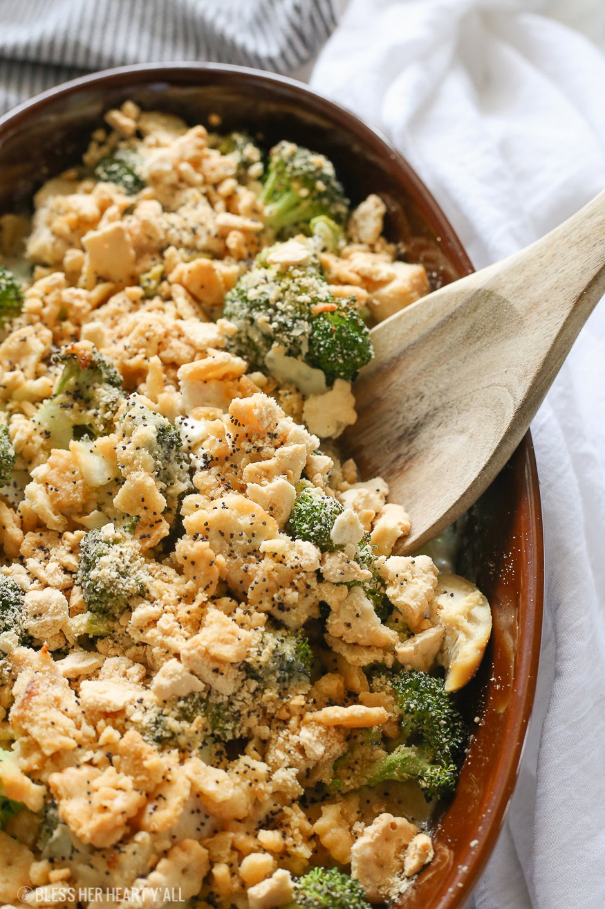 A skinny gluten free chicken poppy seed casserole that combines juicy chicken and fresh broccoli pieces in a homemade healthy poppyseed cream sauce, topped with butter toasted cracker crumbles, and baked to golden perfection in 15 minutes!