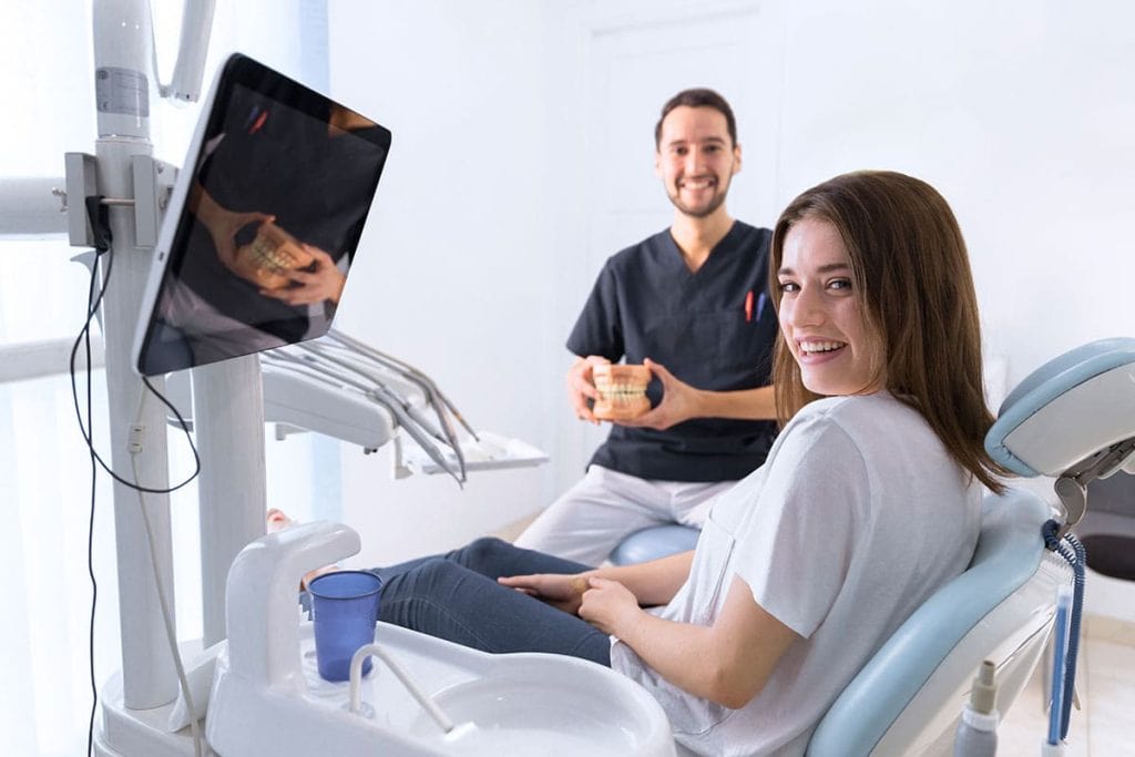 A Guide for Dental Practice Startups: Start Your Business with Confidence and Clarity
