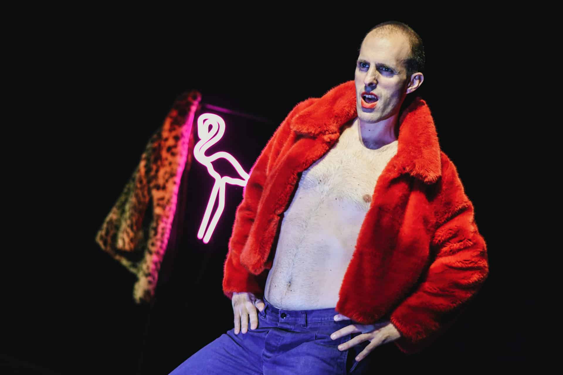 Esnatu Naiz kabareta