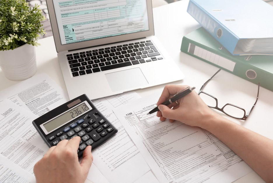 Accounting & Payroll Administrator