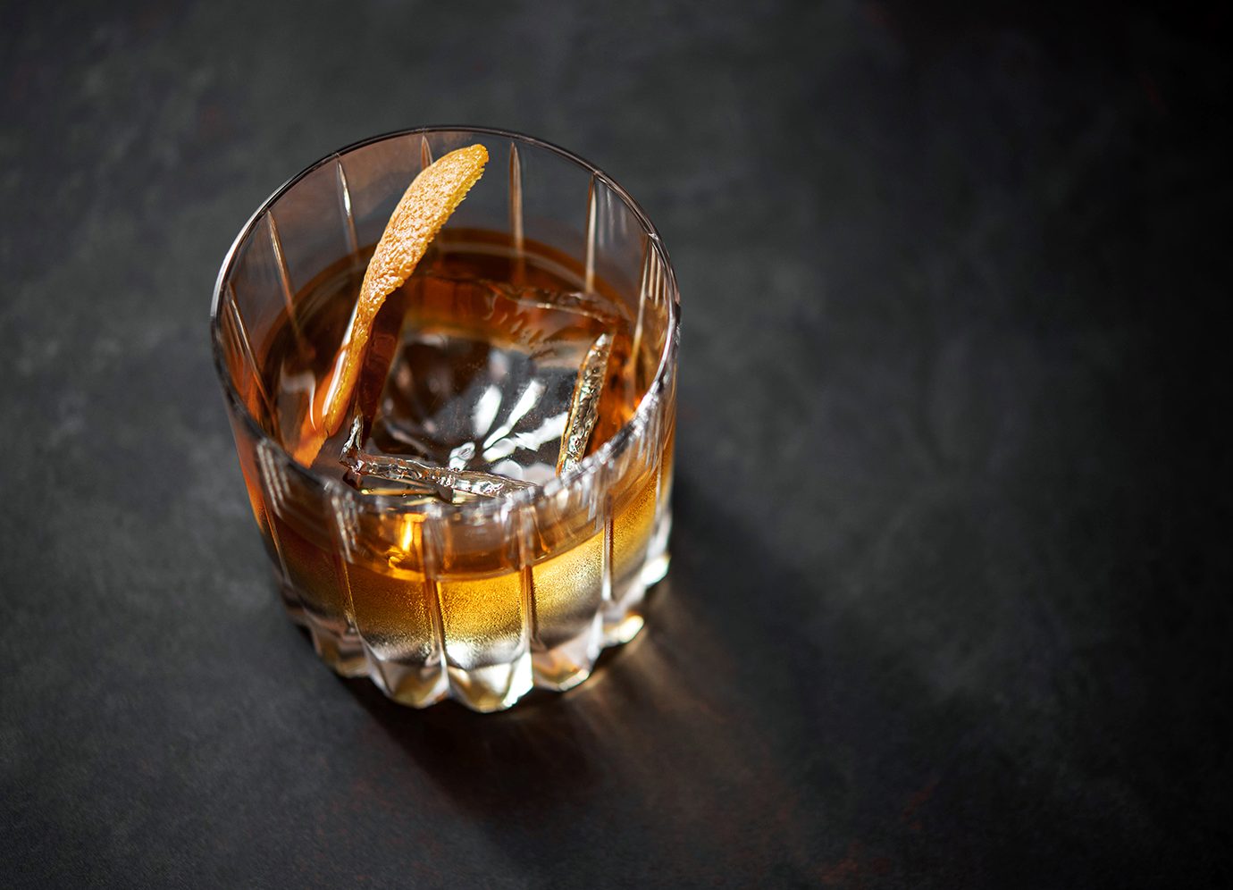 old fashioned cocktail