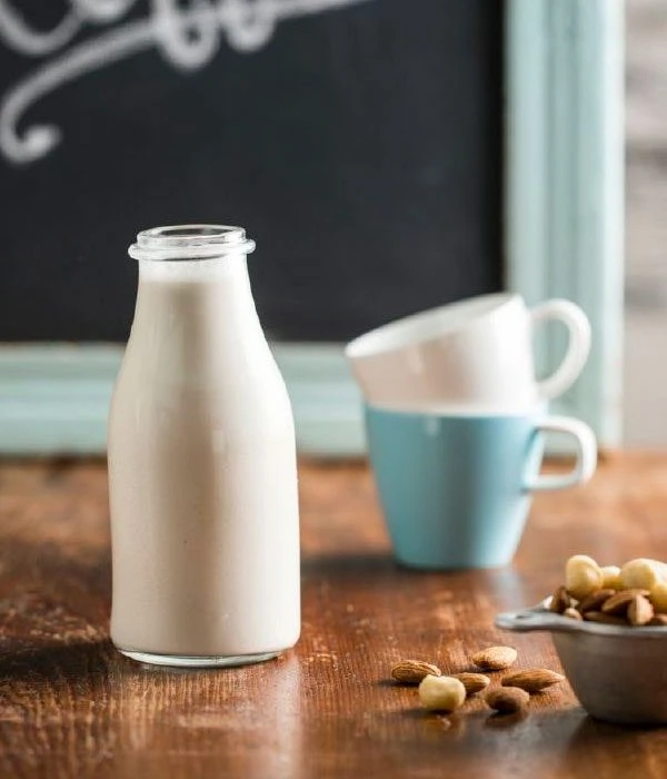 g and b coffee nut milk