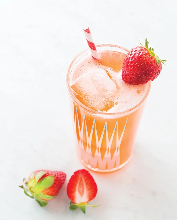 fermentation-strawberry-water-kefir-crdt-lara-ferroni