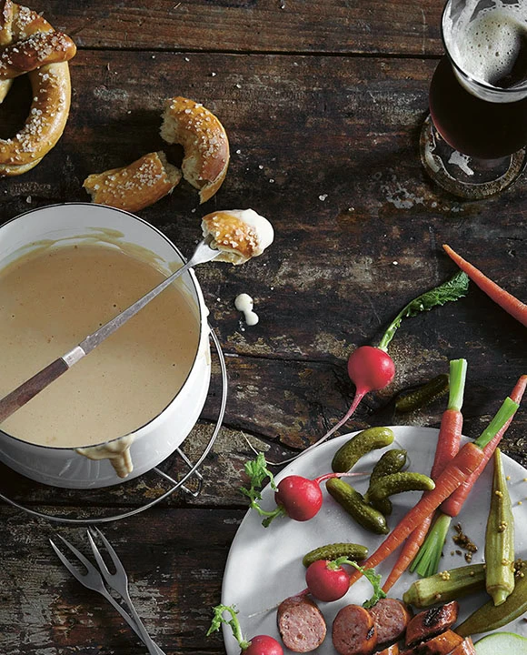 chimay a la biere fondue-vertical-crdt john lee