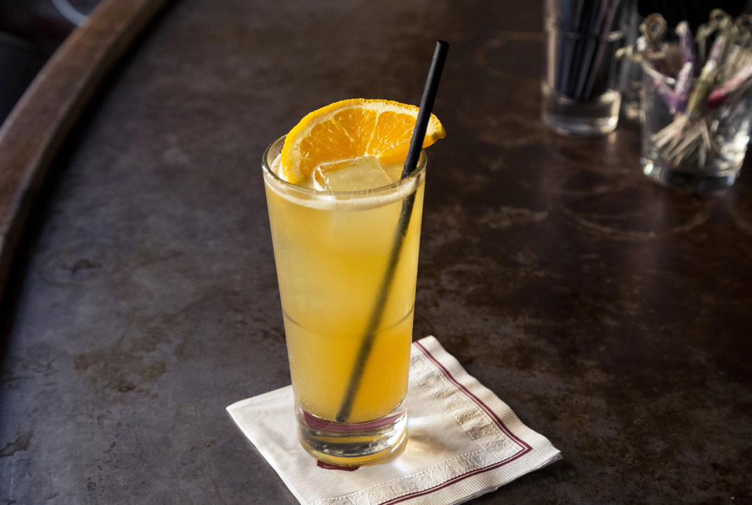 dreamer-amaro-montenegro-cocktail