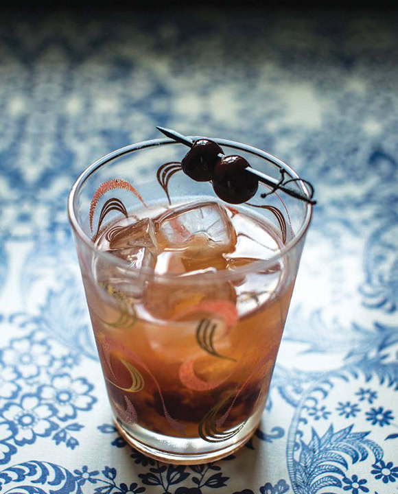 albino-old-fashioned-vertical-crdt-daniel-krieger