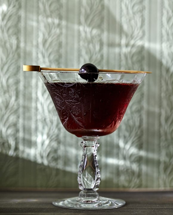 black manhattan recipe