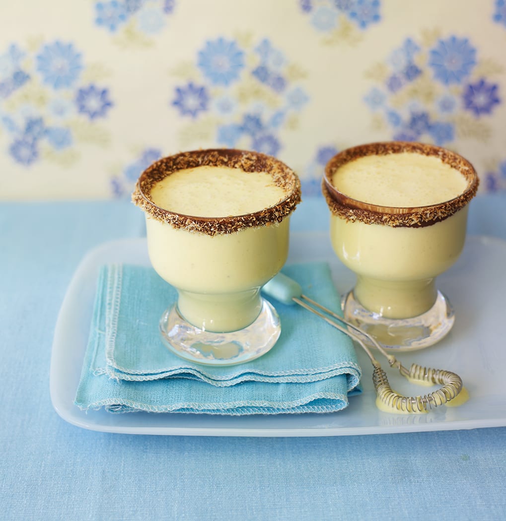 banana and coconut smoothie