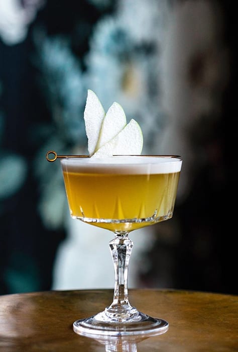 apple cocktail