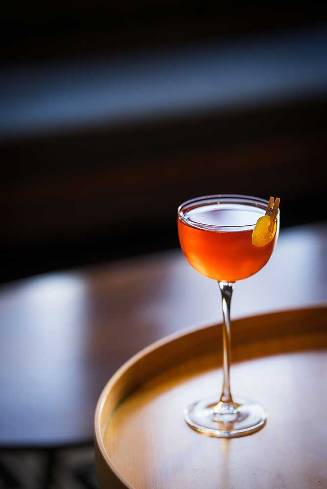 Foreign Affair Bar Iris