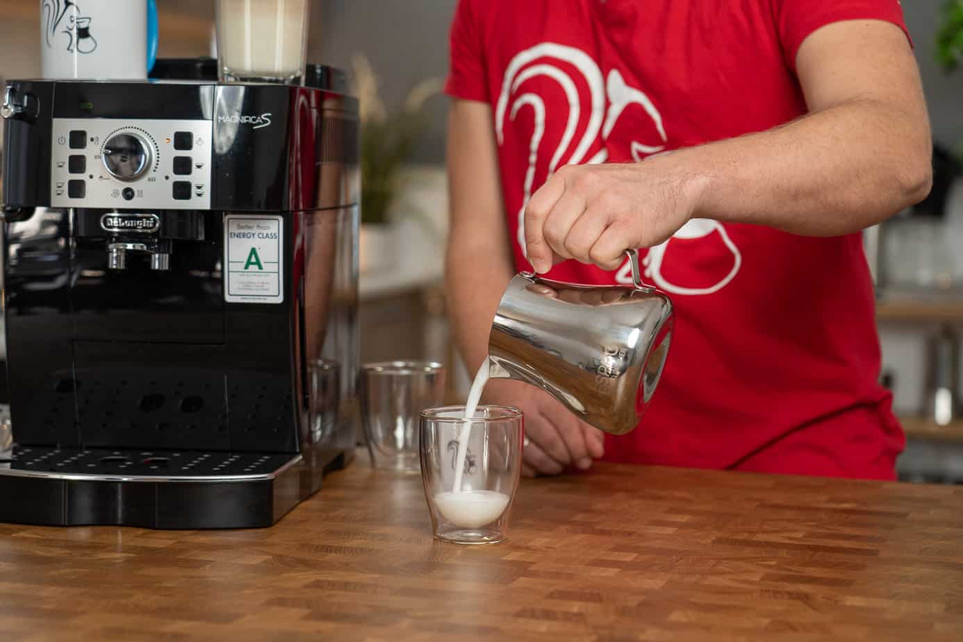 DeLongh ECAM 22.110 B Milch