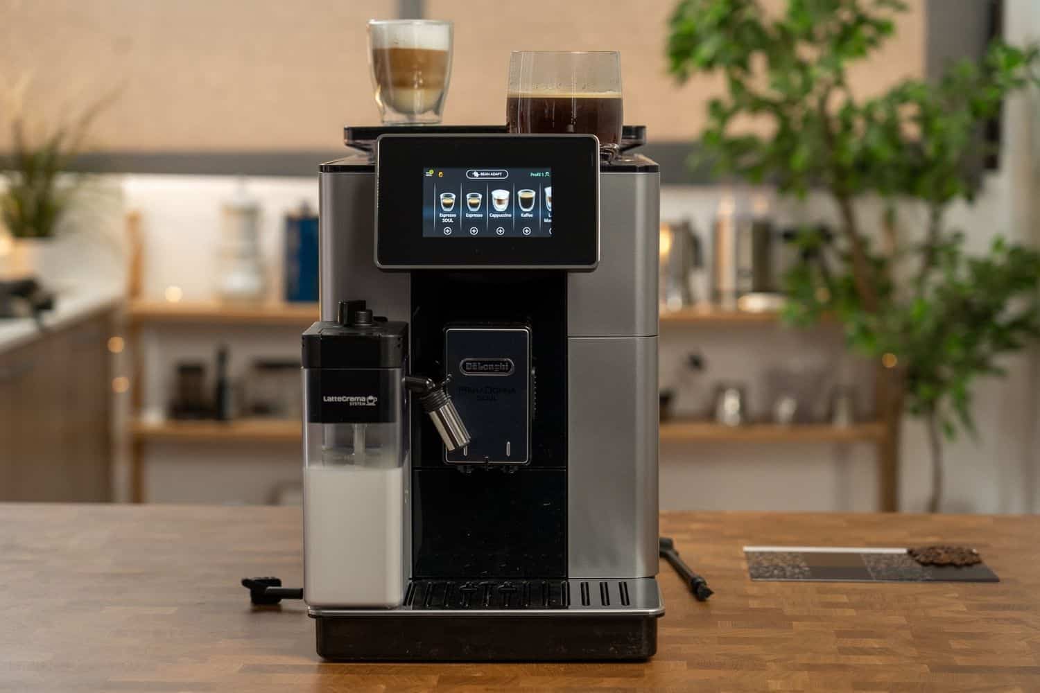 DeLonghi PrimaDonna Soul KVA
