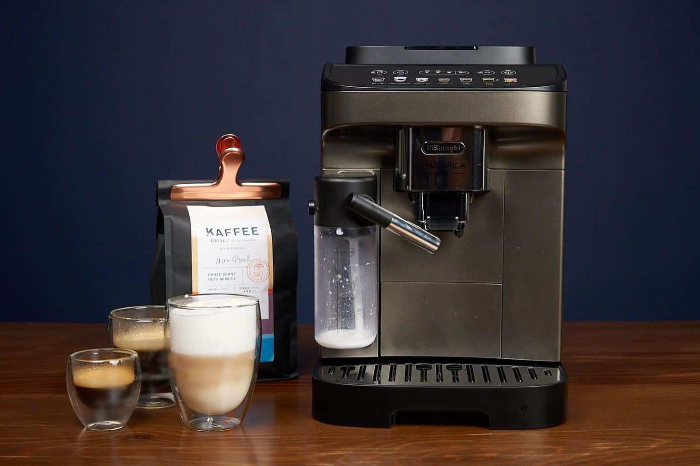 DeLonghi Magnifica EVP Milk