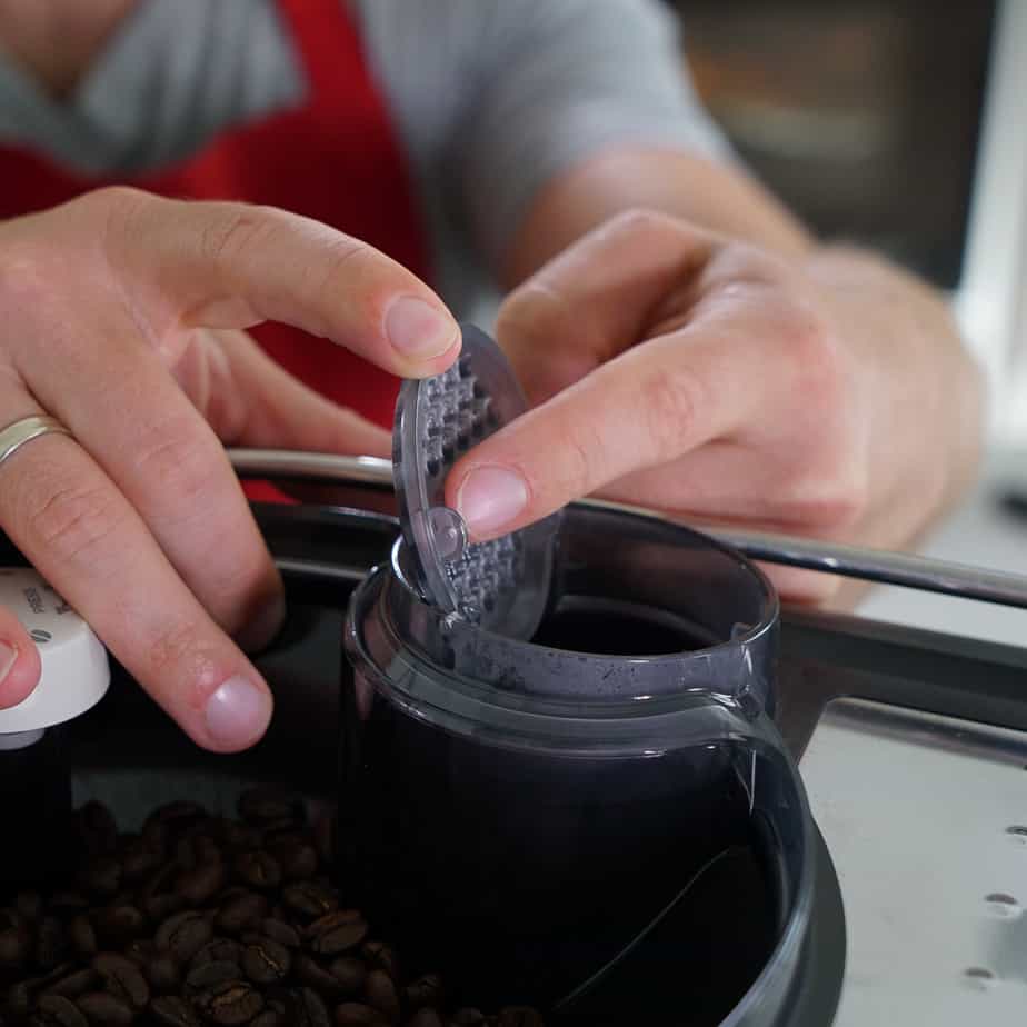 Saeco Xelsis Kaffeepulverfach