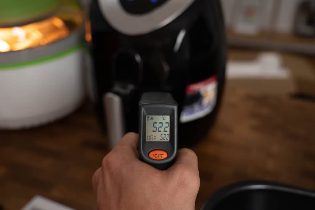 SEVERIN Heißluftfritteuse FR 2430 Messung Außentemperatur