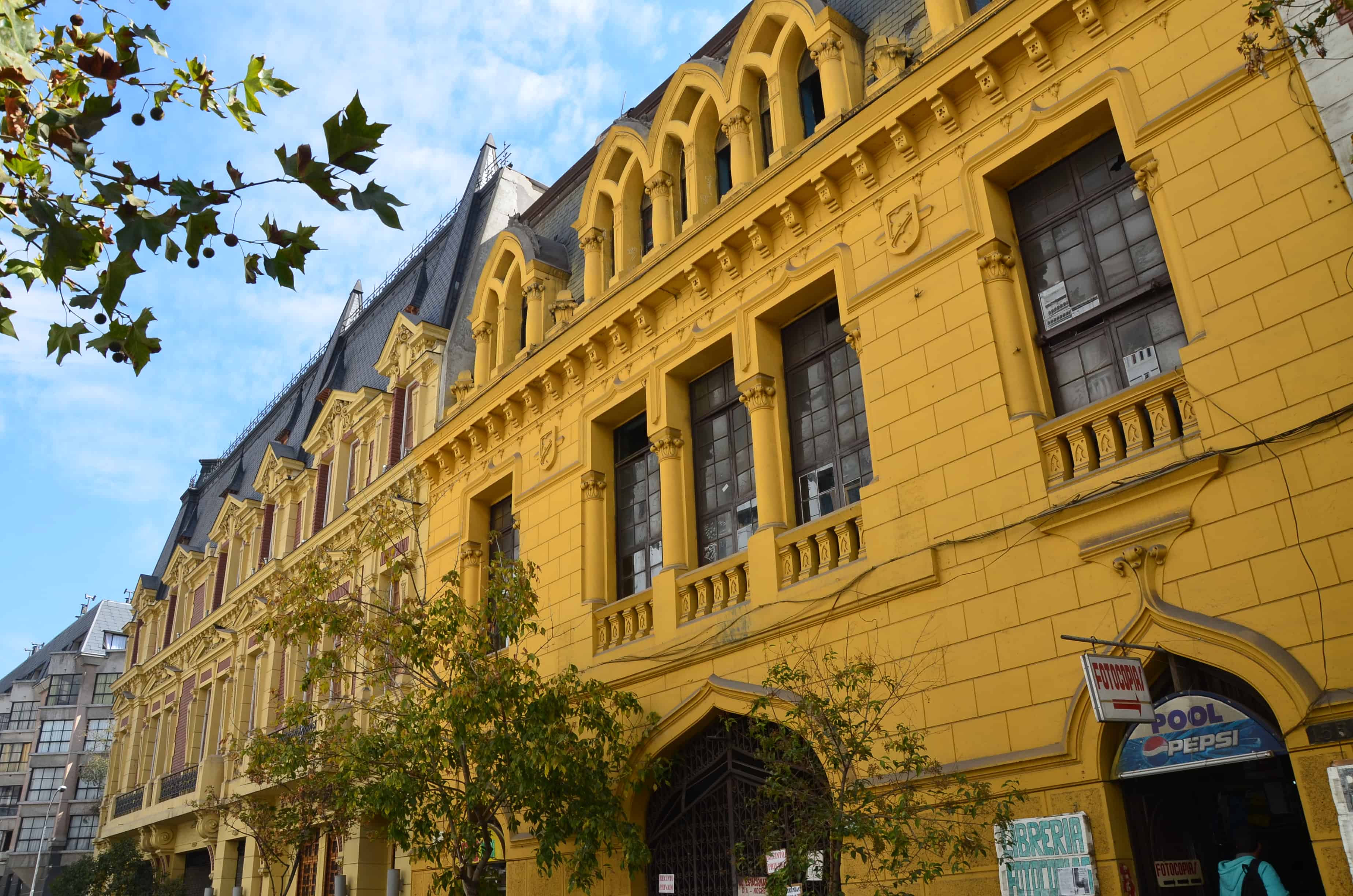 Barrio Dieciocho (Neighborhood in Santiago, Chile) Nomadic Niko