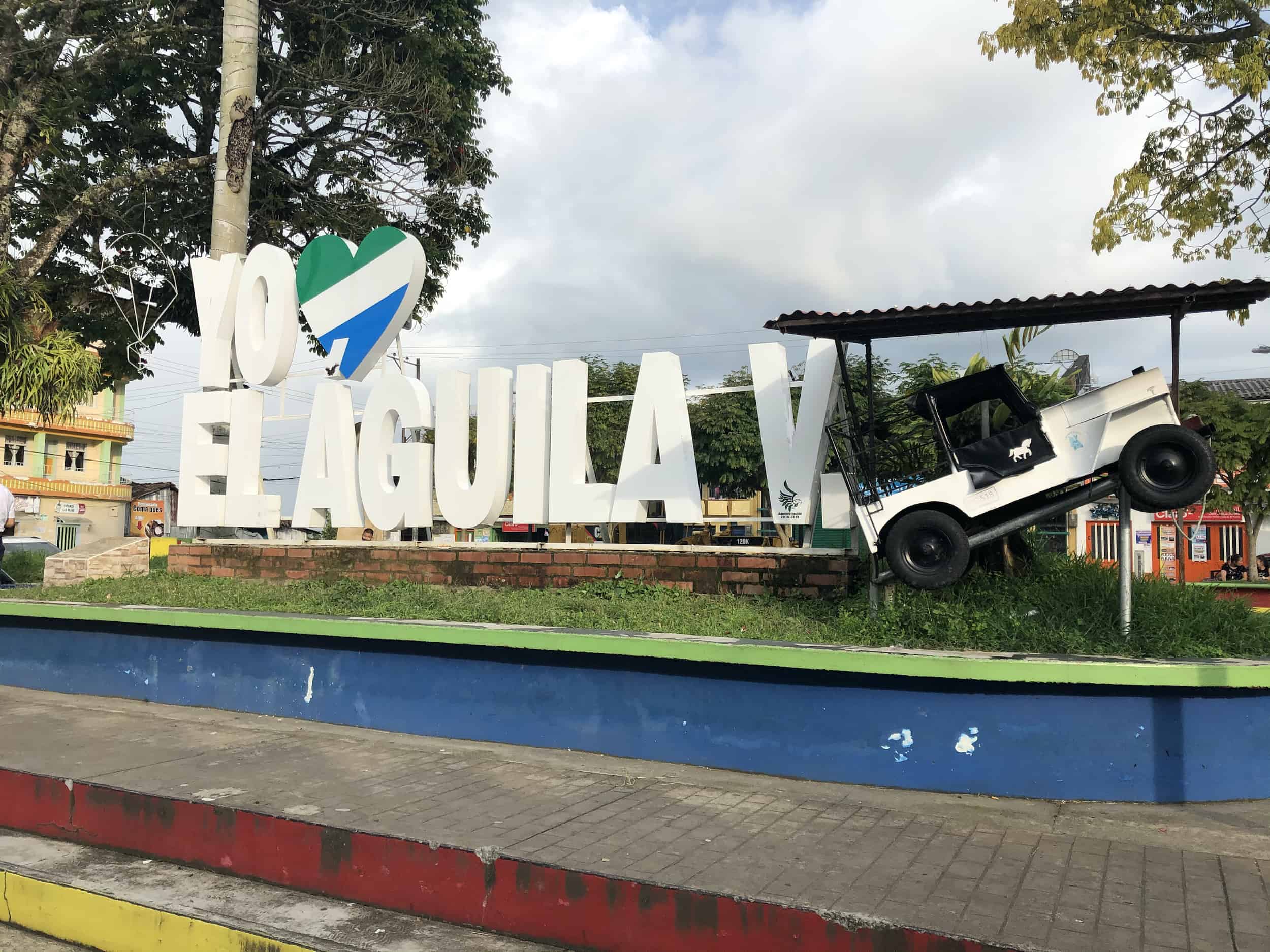El Águila A Tiny Coffee Town in Valle del Cauca, Colombia