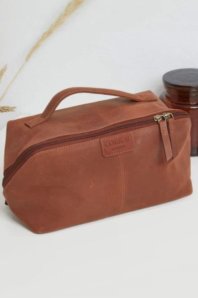 Corium Leather Lyon Square