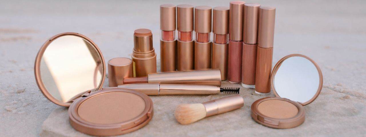 hvordan lægger man makeup