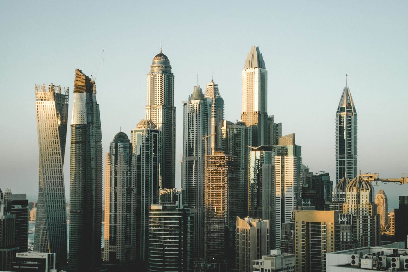 ما يجب معرفته عن مبادرة التربية الاخلاقية في دولة الإمارات العربية المتحدة