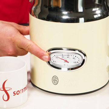 Russell Hobbs 21672-70 Retro Vintage Cream Wasserkocher Test 2026