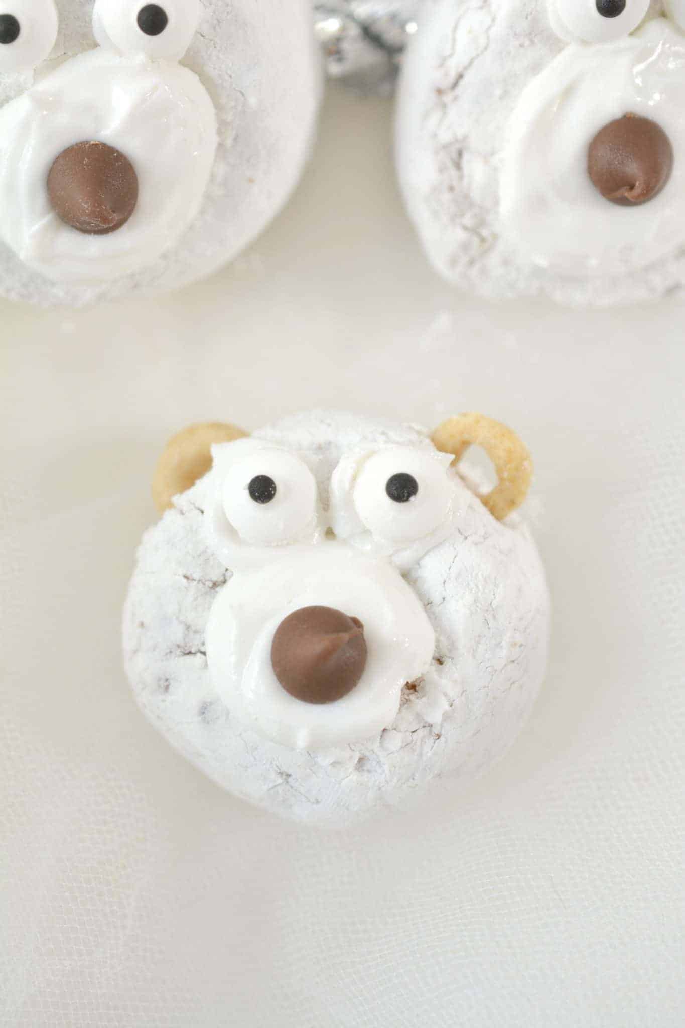 polar bear christmas donut idea