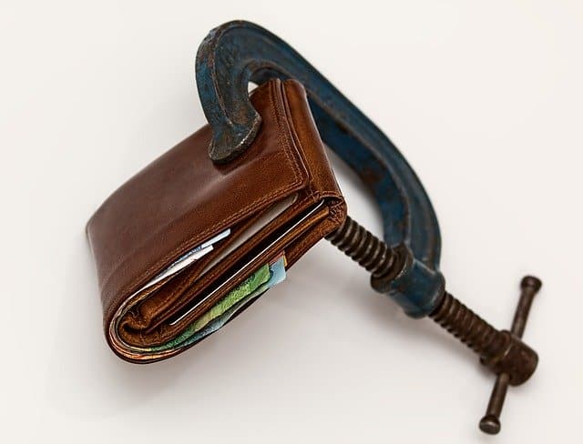 clamp around a wallet clamp around a wallet