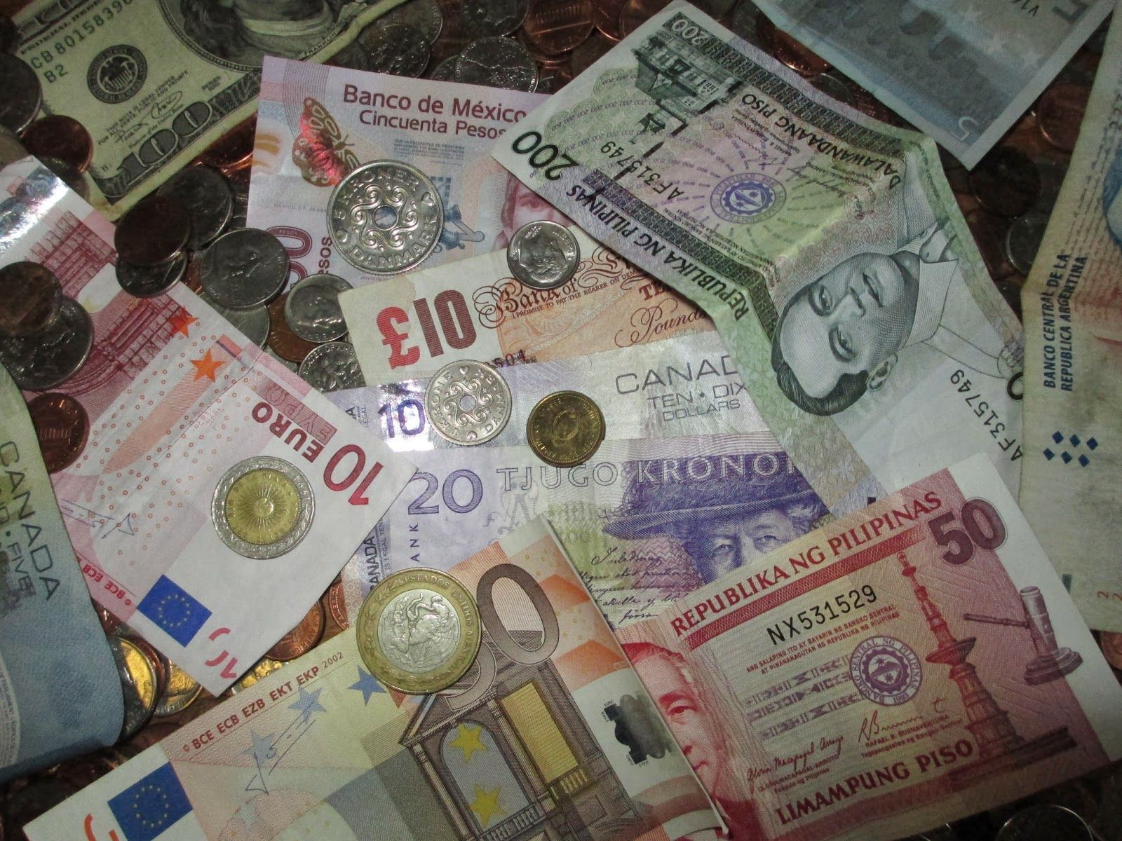 como-llevar-el-dinero-mientras-viajas como-llevar-el-dinero-mientras-viajas
