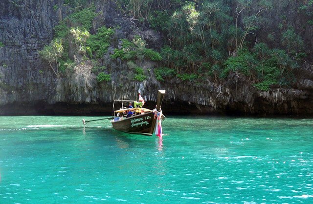 excursion-phiphi