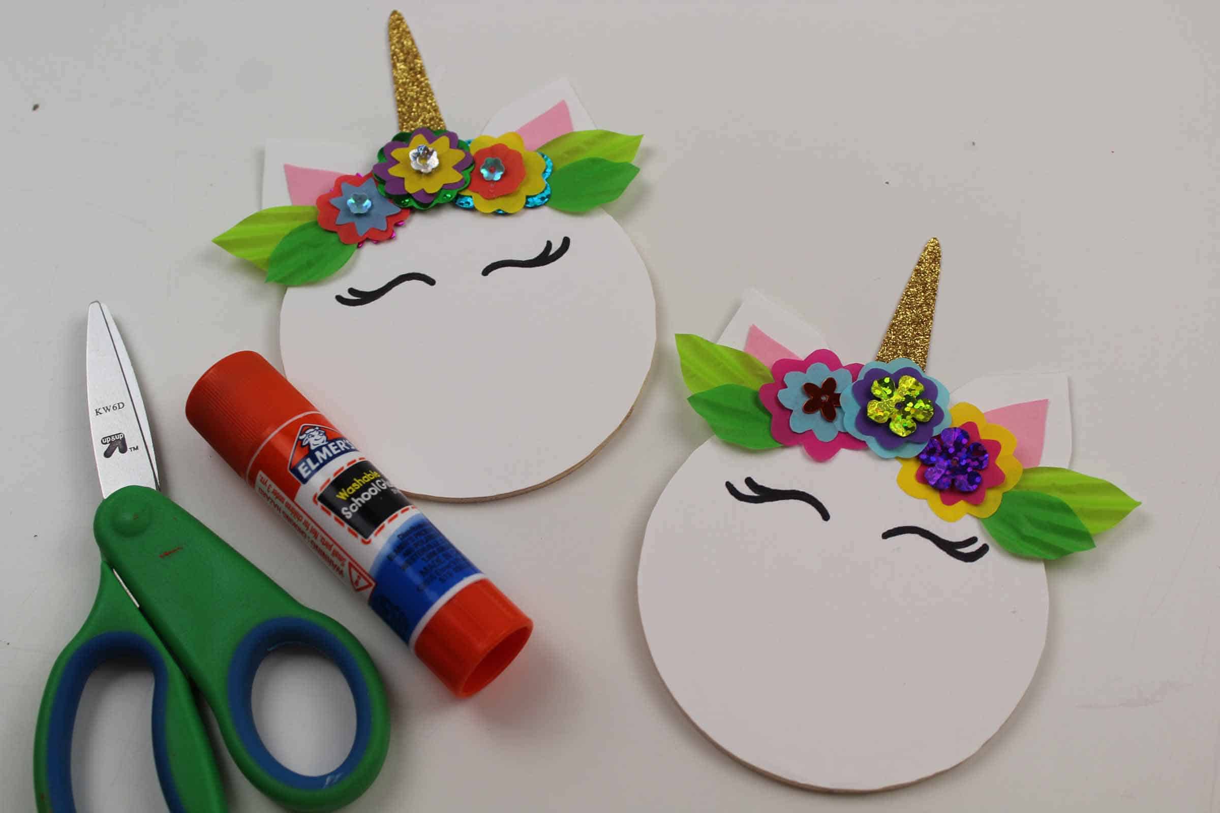 making a unicorn craft magnet