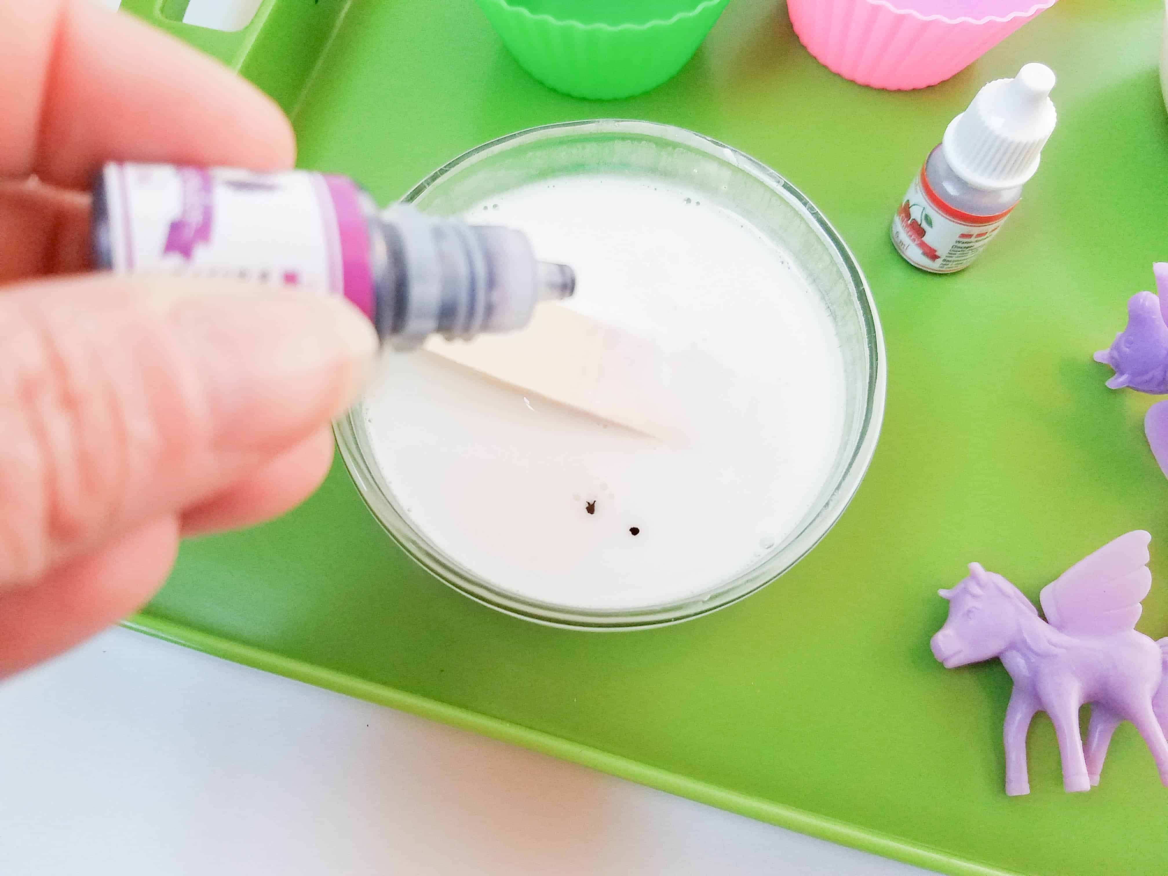 coloring the soap mixture