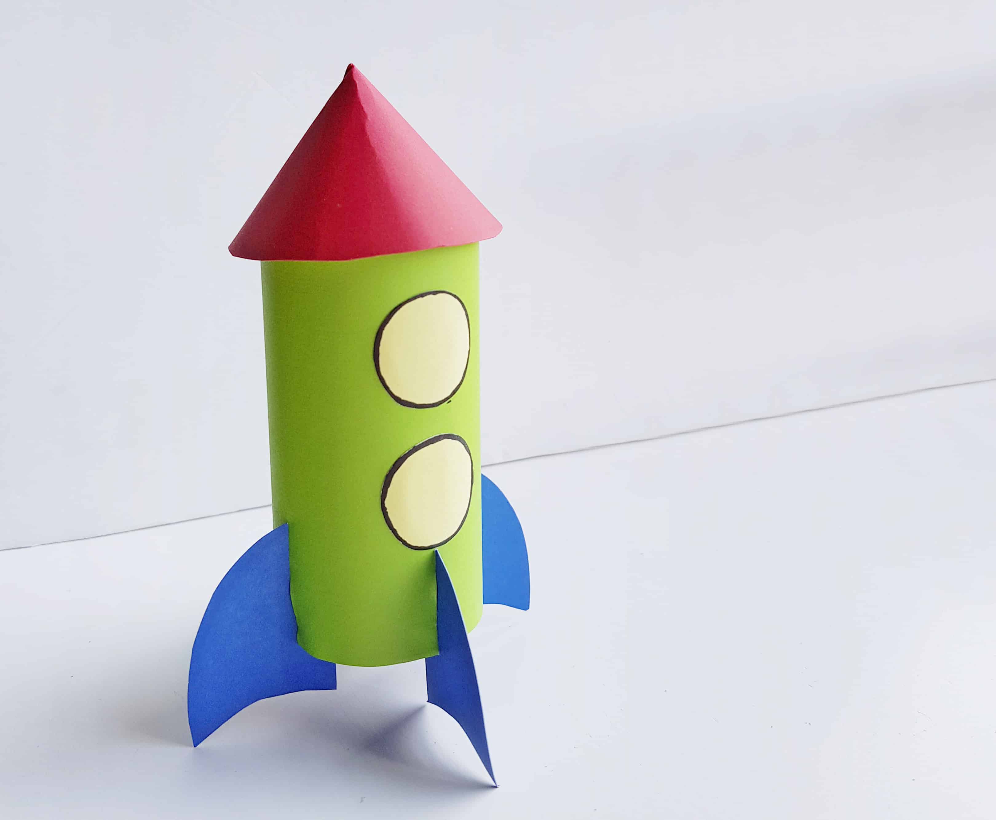 homemade-rocket-craft-for-kids-the-inspiration-edit