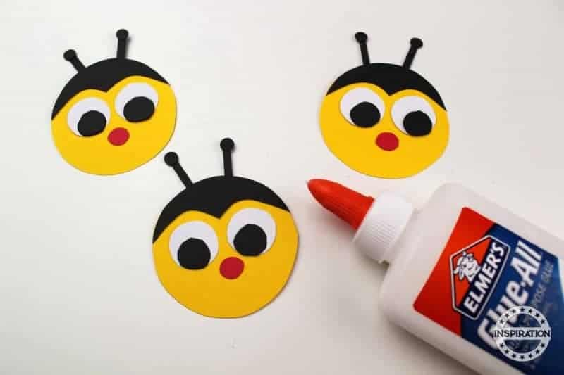 Paper Cup Preschool Bumble Bee Craft Idea - The Inspiration Edit