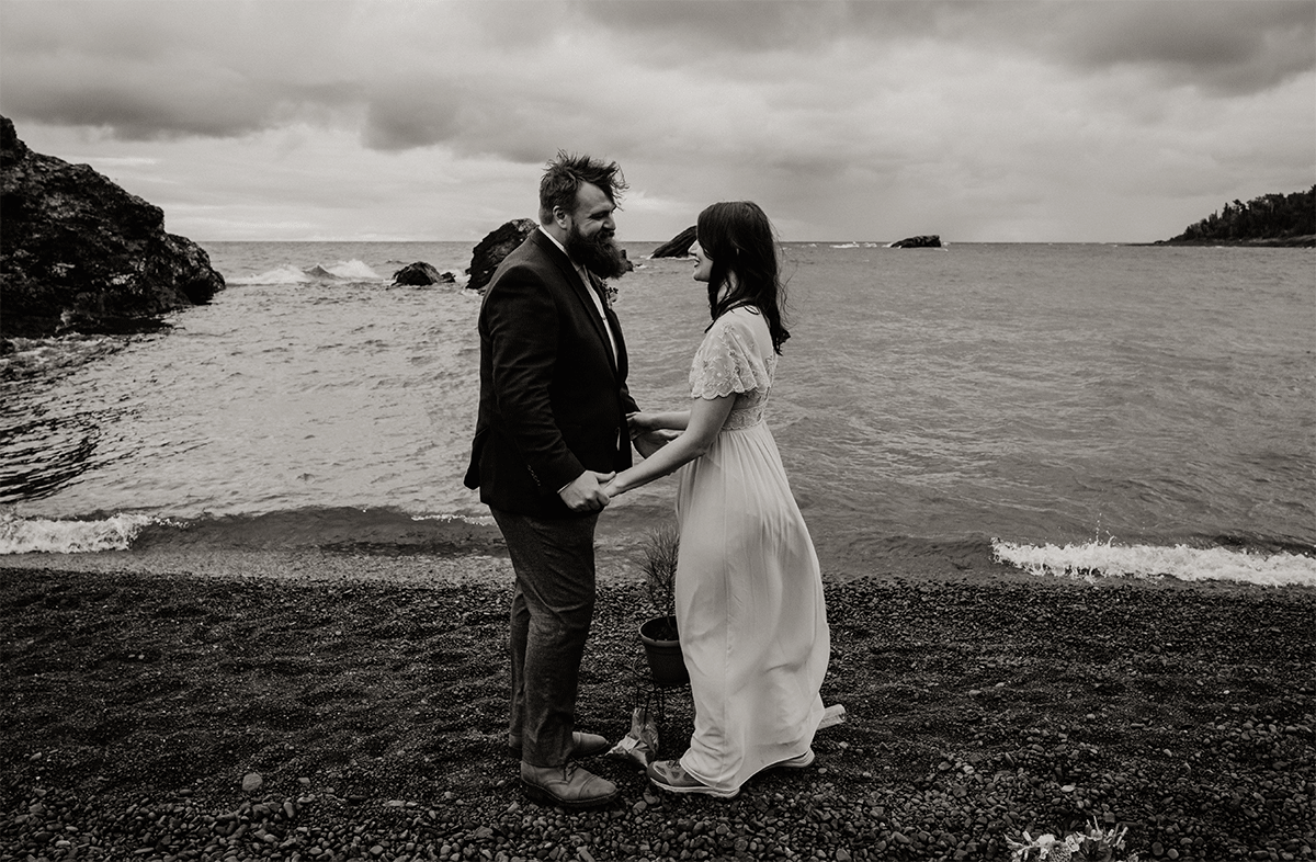 All-Inclusive Elopement Packages in Michigan | Lume Photography, image size:1200x786