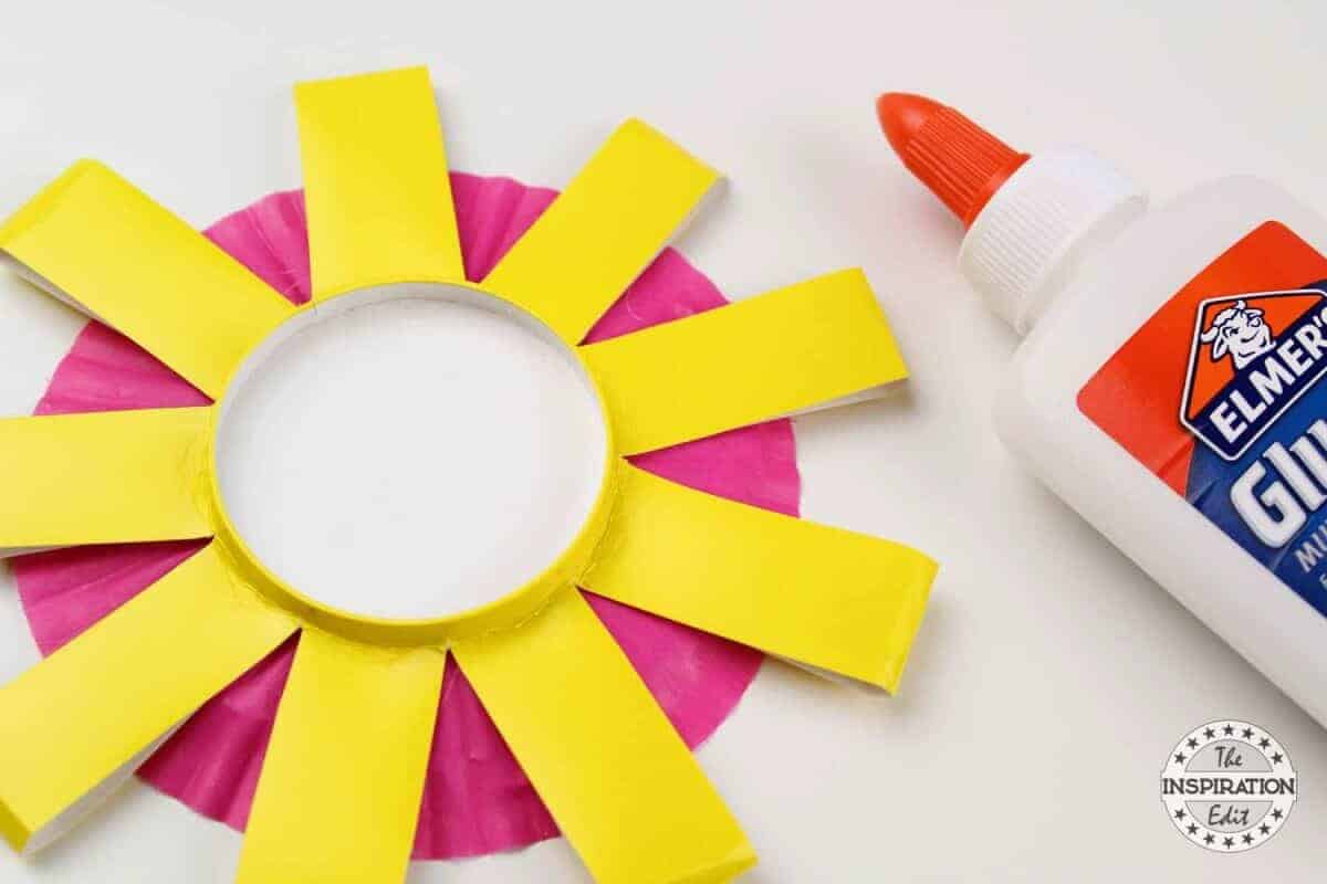 making easy paper flower craft