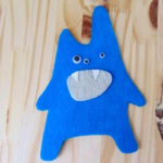 Felt monster art idea for Halloween.