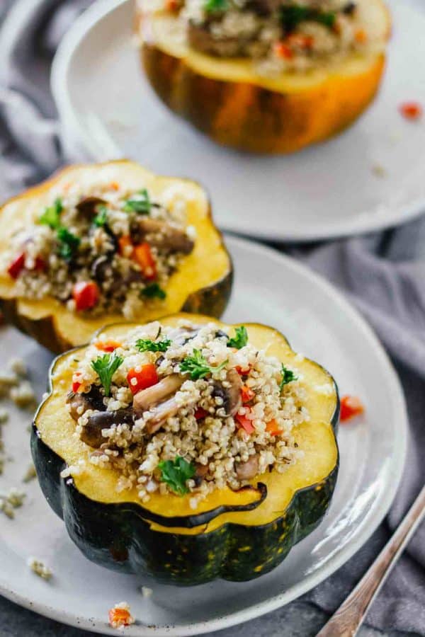 Quinoa-Mushroom-Stuffed-Acorn-Squash