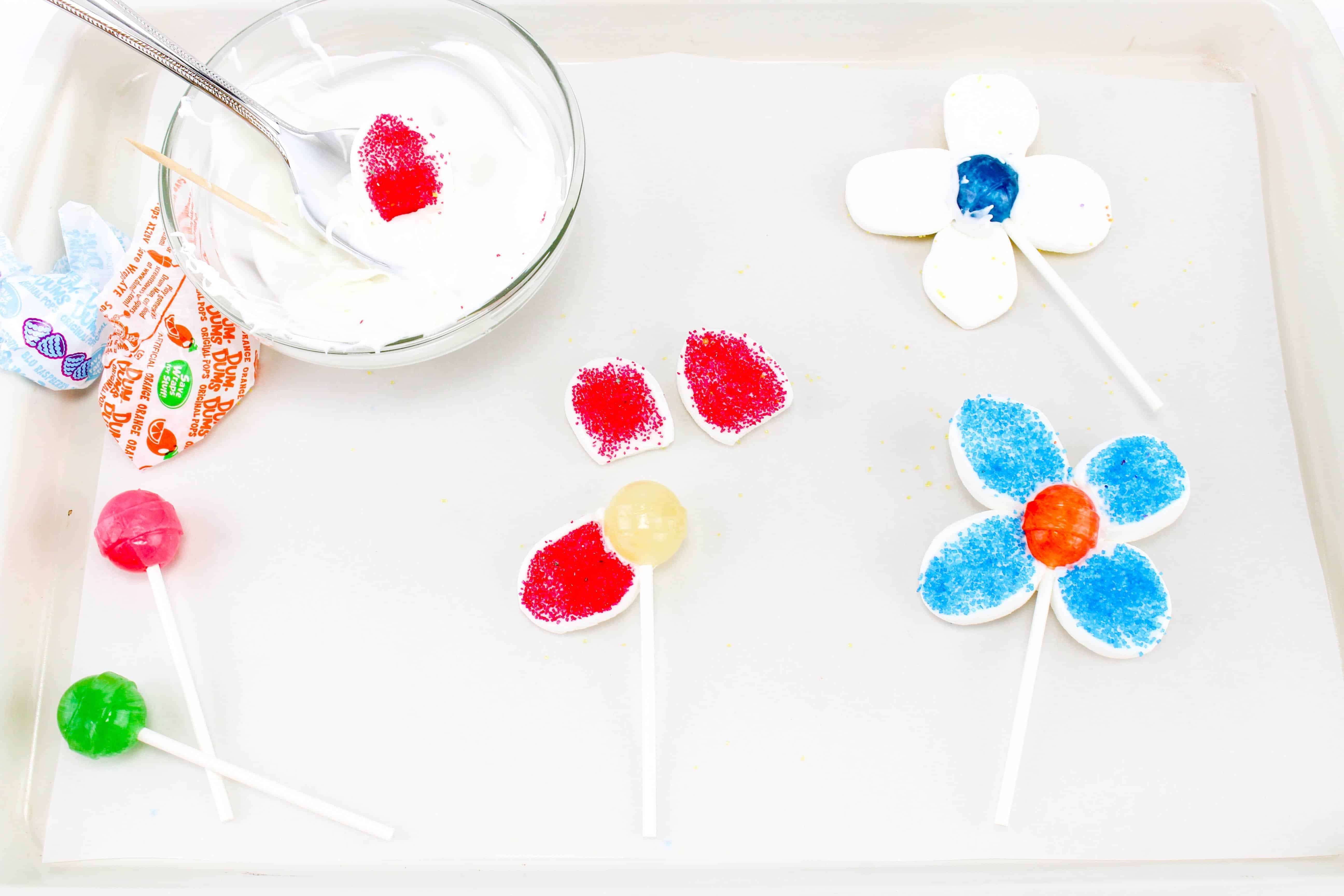 edible flower cupcakes