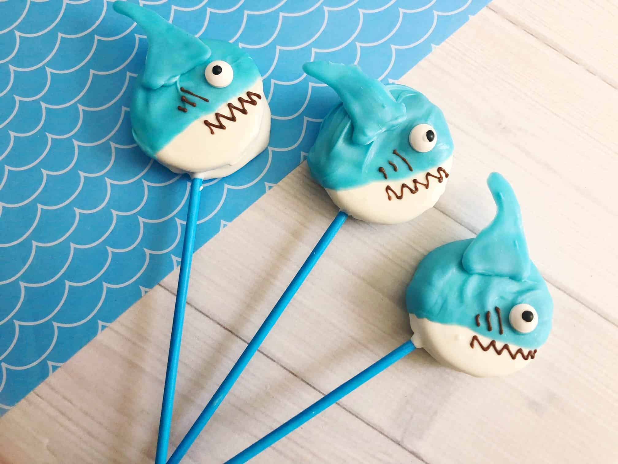 how to make shark cookies