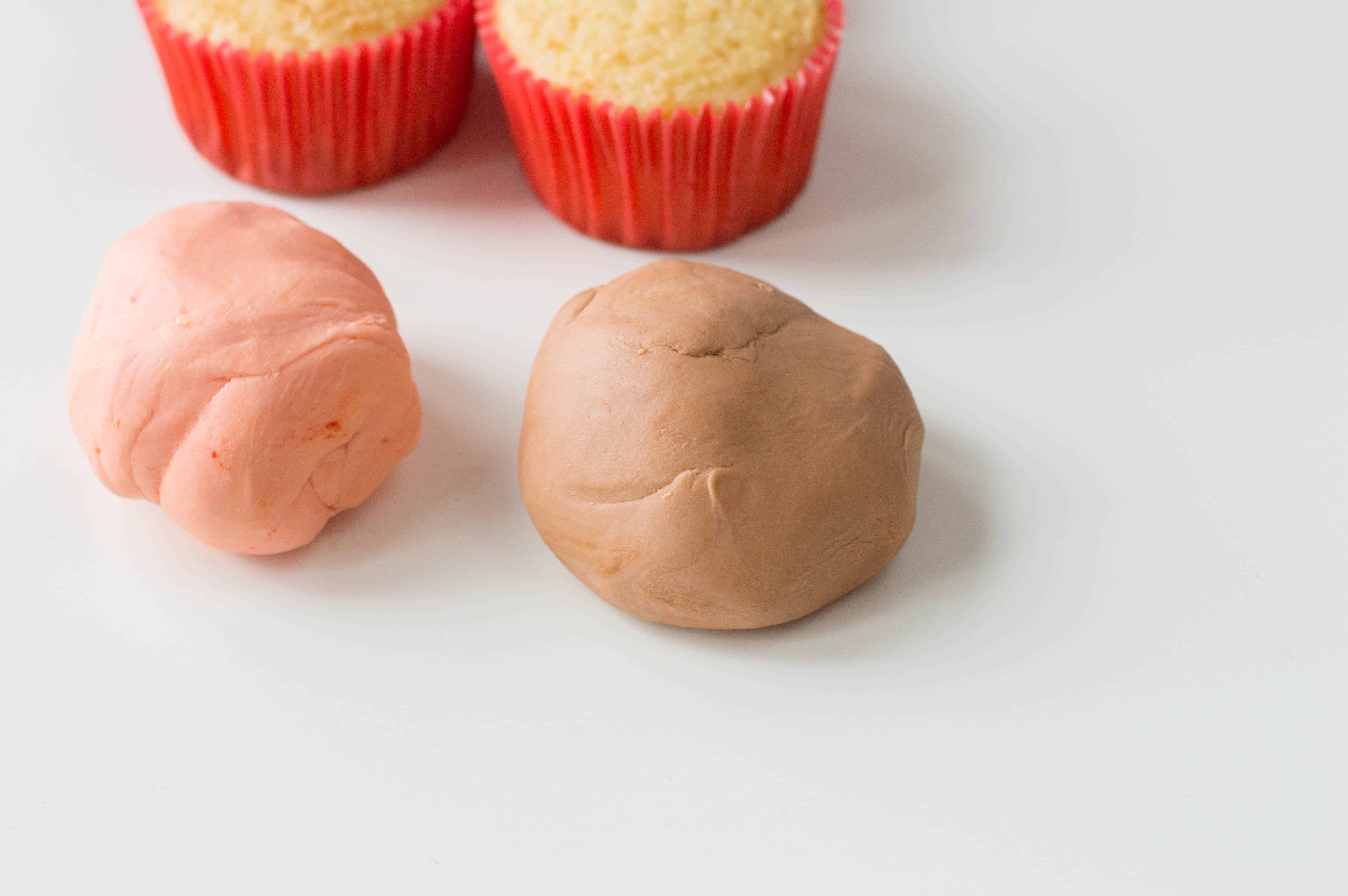 Lion King Inspired Cupcakes.