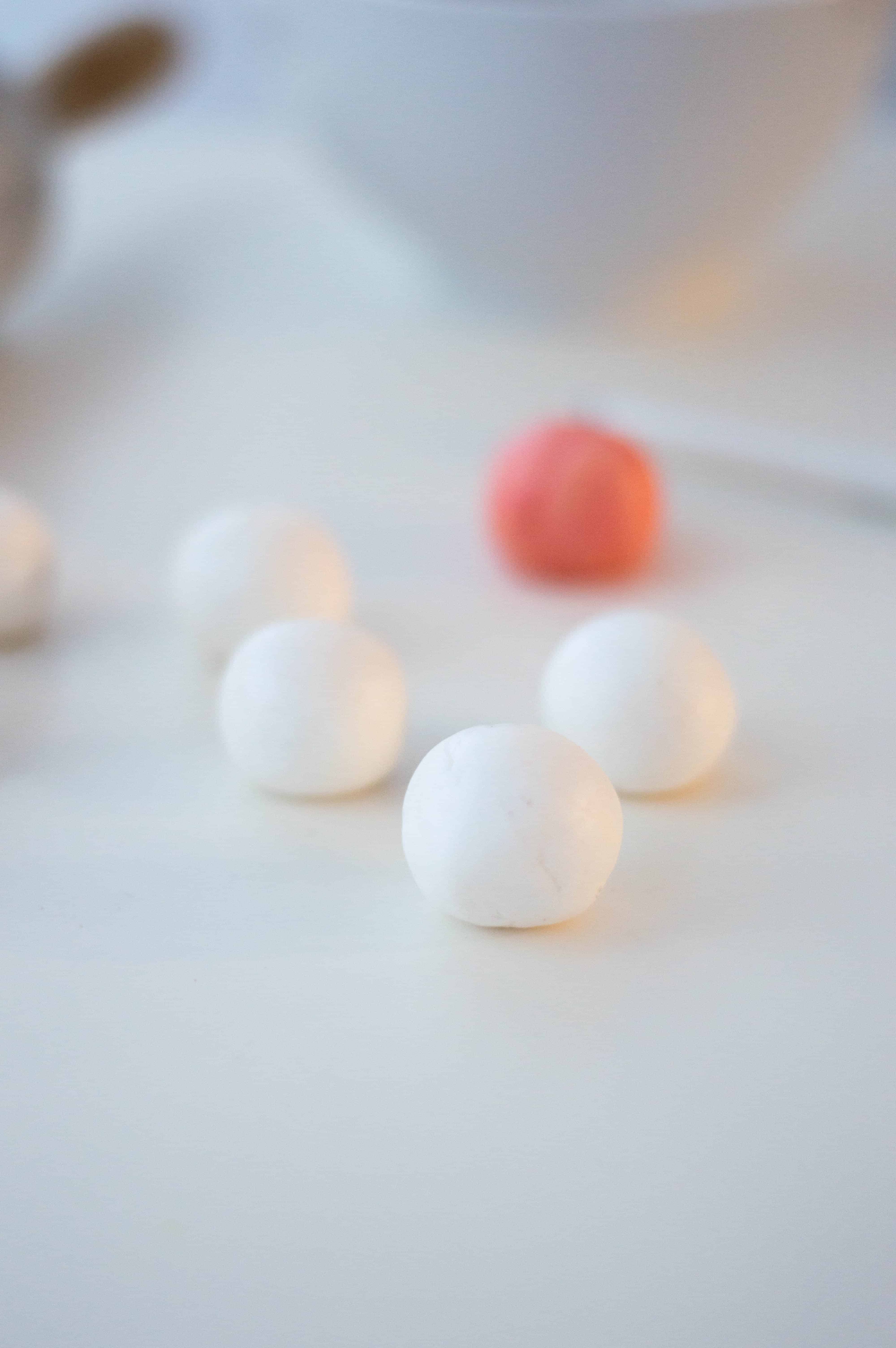 making oreo truffle snowman