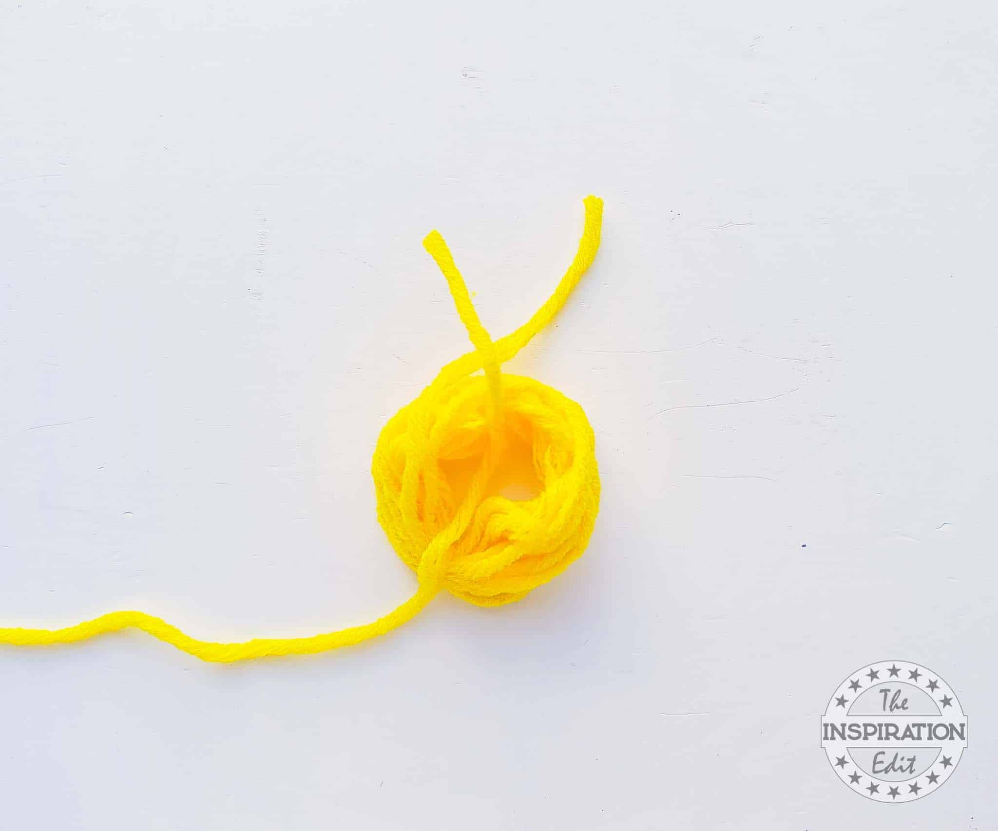 How to Make a Pom Pom Craft.