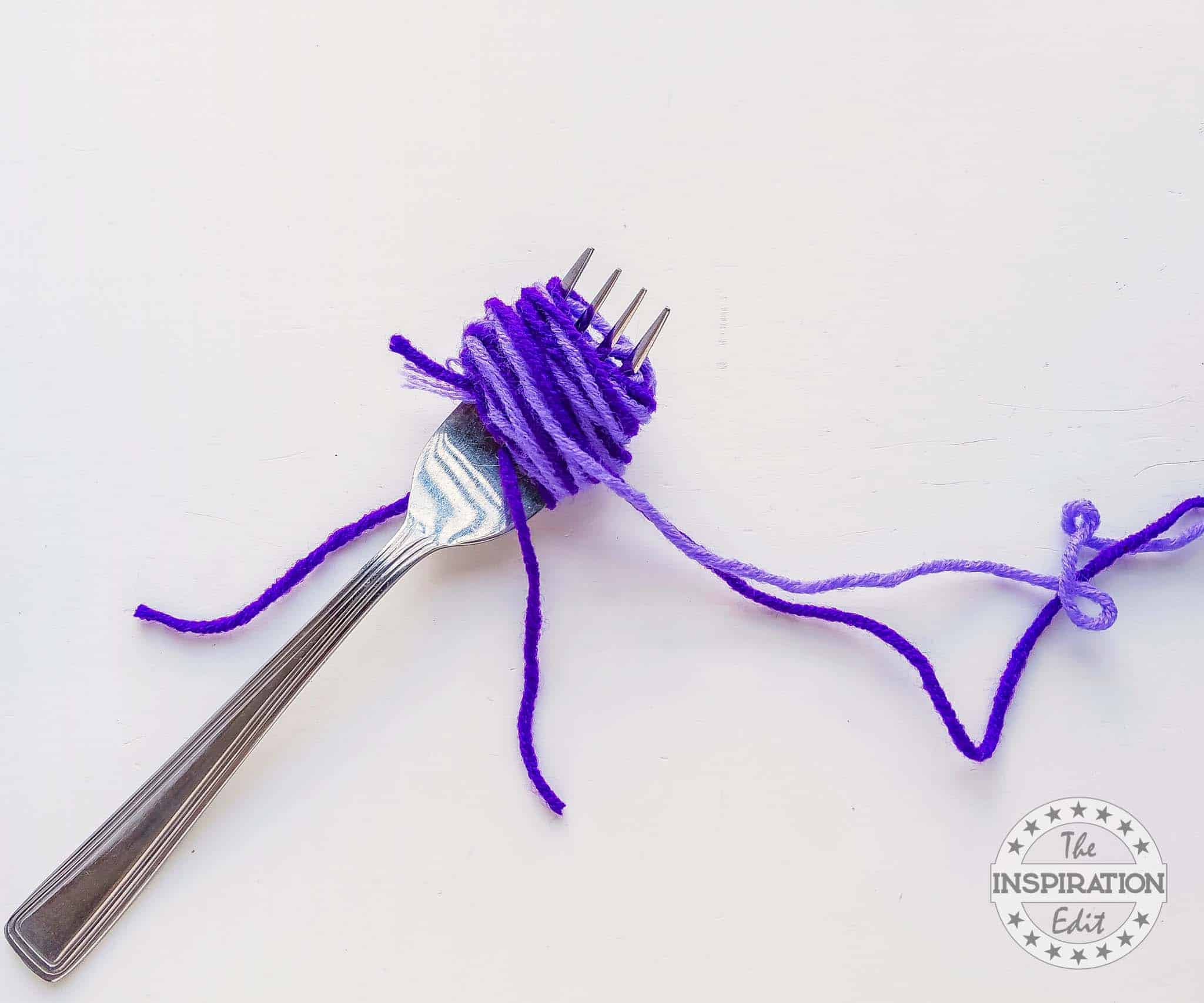 How to Make a Pom Pom Craft.
