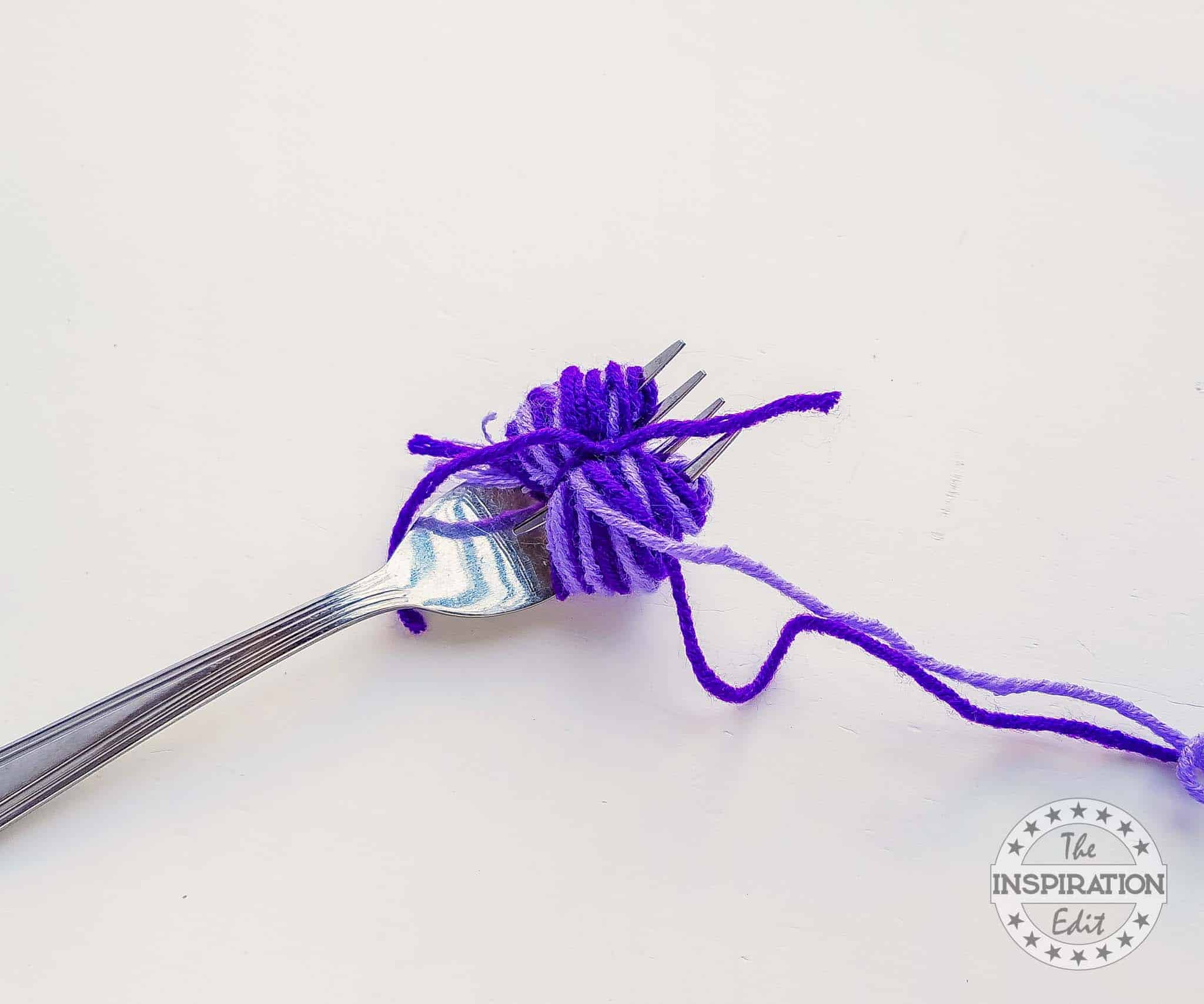 How to Make a Pom Pom Craft.