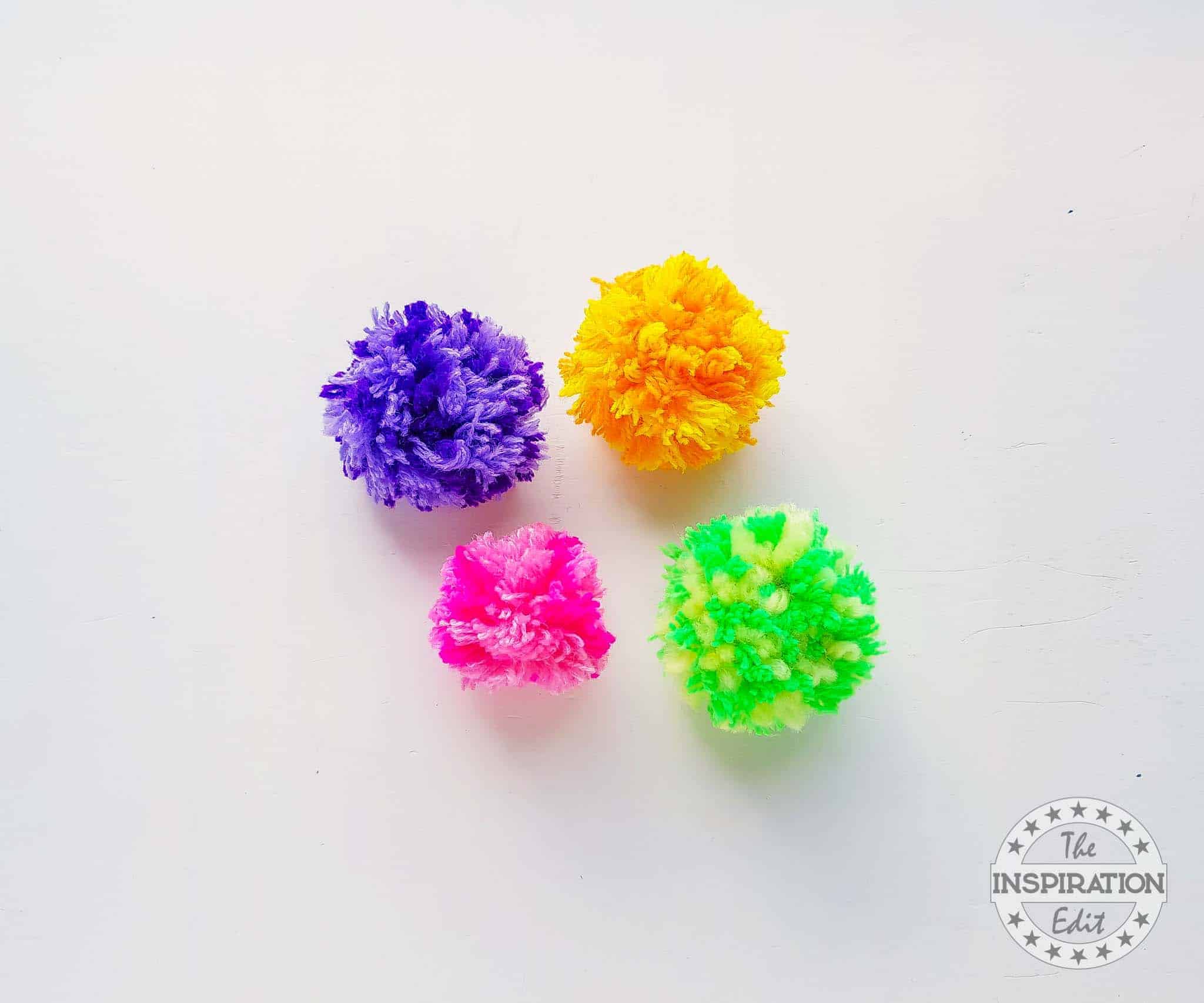 How to Make a Pom Pom Craft.